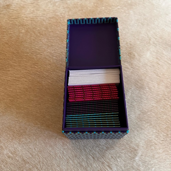 Tory Burch Box & Note Cards - Picture 2 of 4